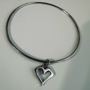 STERLING SILVER HEART BANGLE